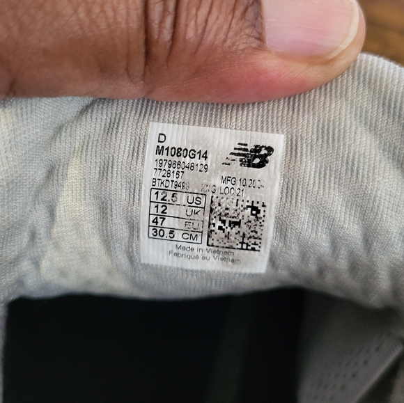 Men's New Balance V14 1080 Running Shoes - Gray with Red and Blue Accents - Picture 9 of 14